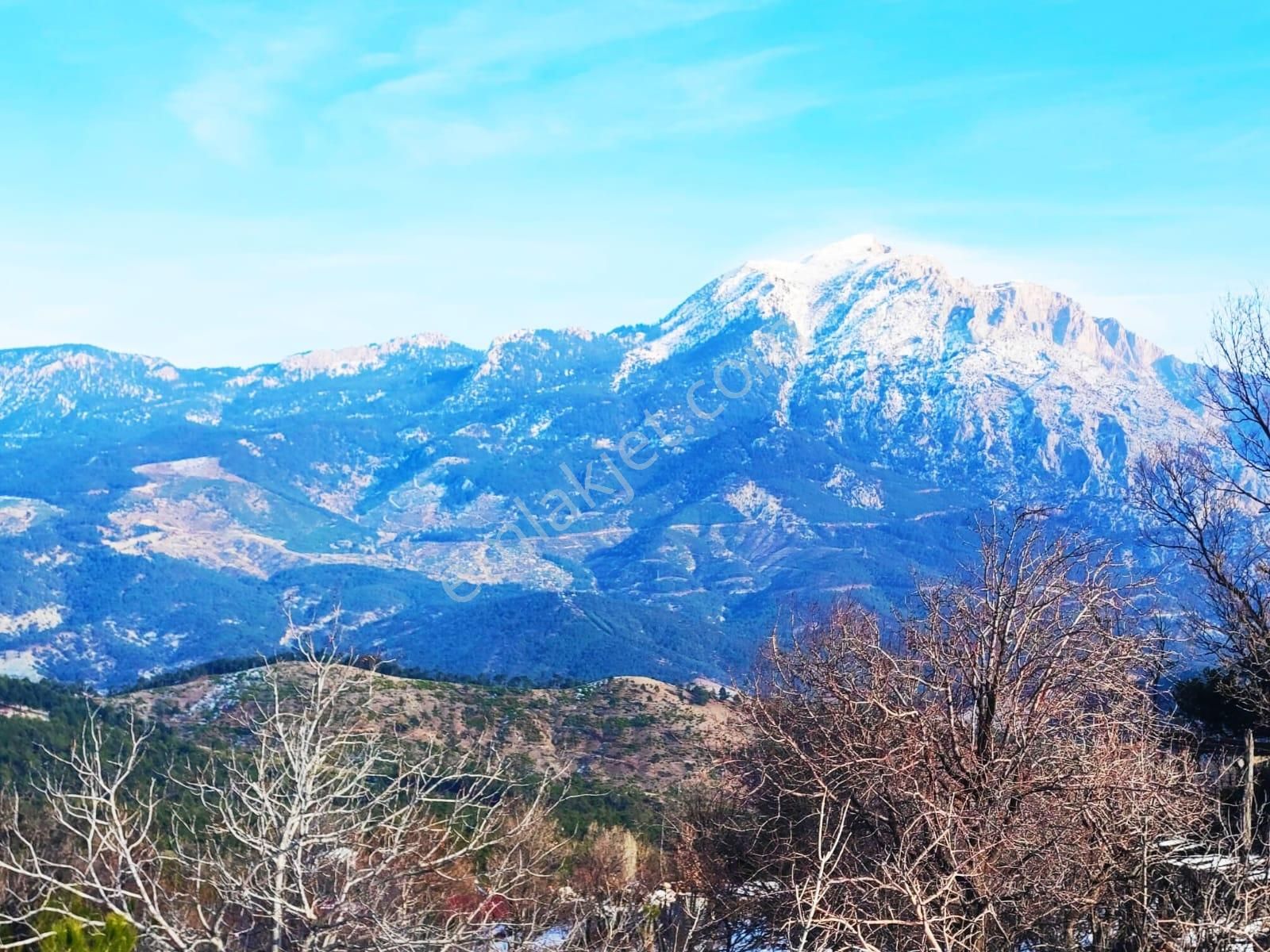 Kar Emlaktan Yenikonacık Yüksek Konumlu 370 M2 Satılık Arsa