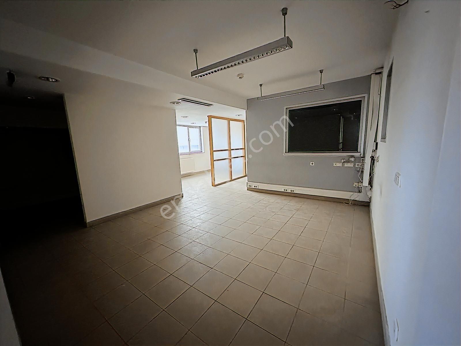 Çankaya Atakule Yakını Net 763 M2 Otoparklı Dubleks Kiralık Ofis - Görsel 9