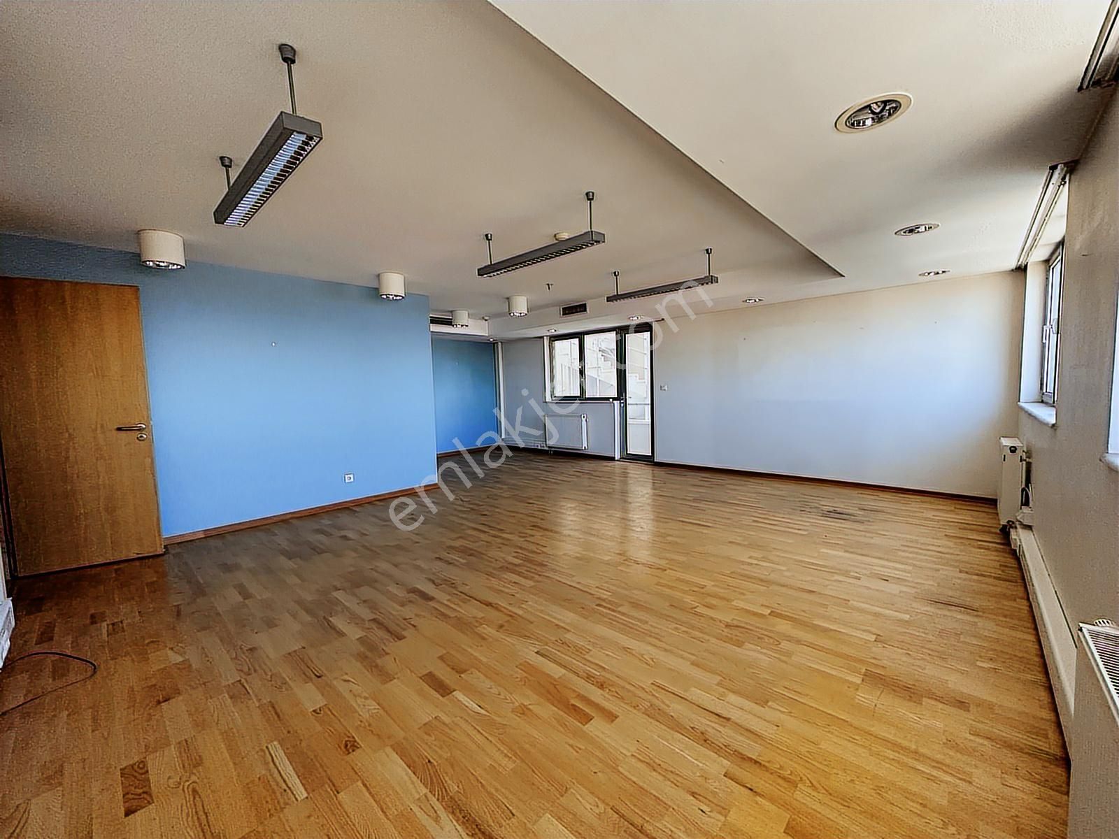 Çankaya Atakule Yakını Net 763 M2 Otoparklı Dubleks Kiralık Ofis - Görsel 26