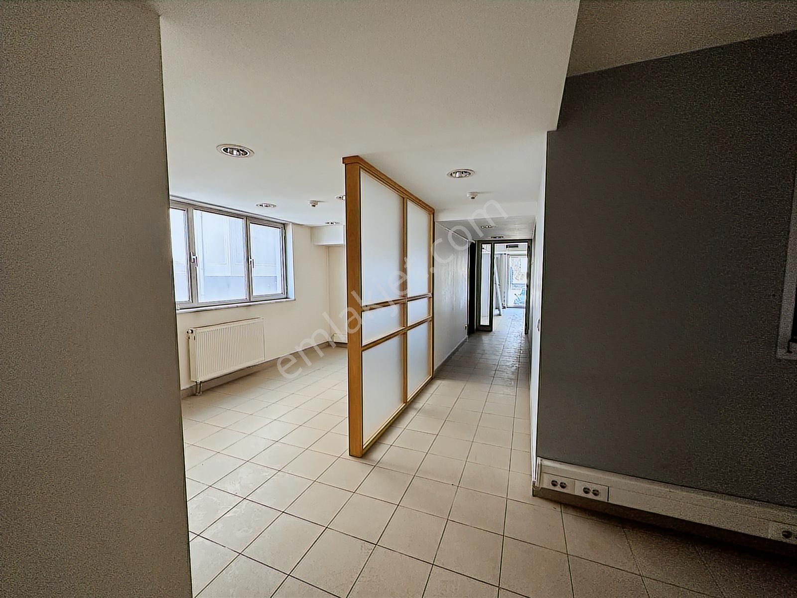Çankaya Atakule Yakını Net 763 M2 Otoparklı Dubleks Kiralık Ofis - Görsel 20