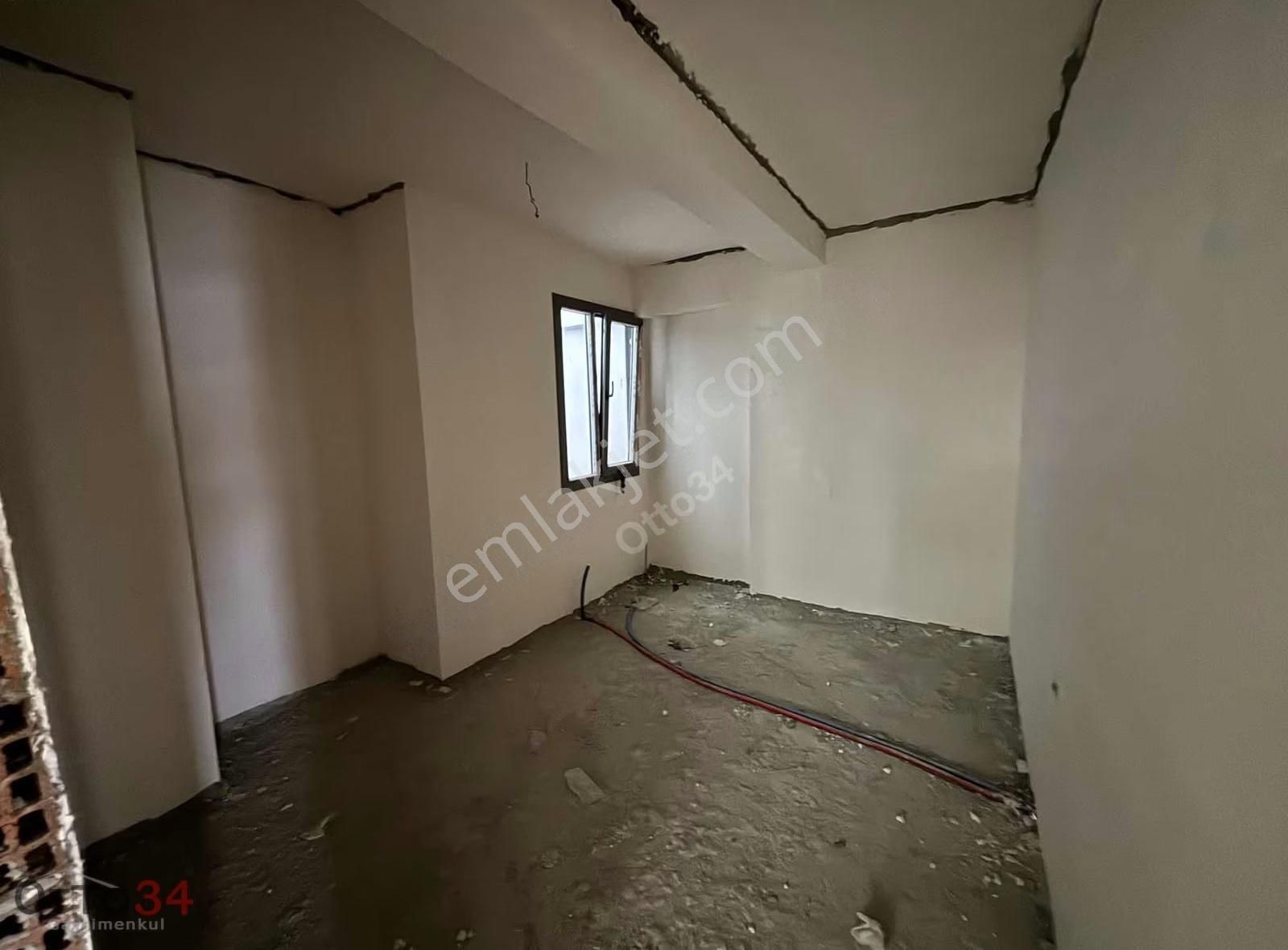 Avcılar Marmara Caddesi'nde 400m² Kiralık Tek Kat İş Yeri - Görsel 3