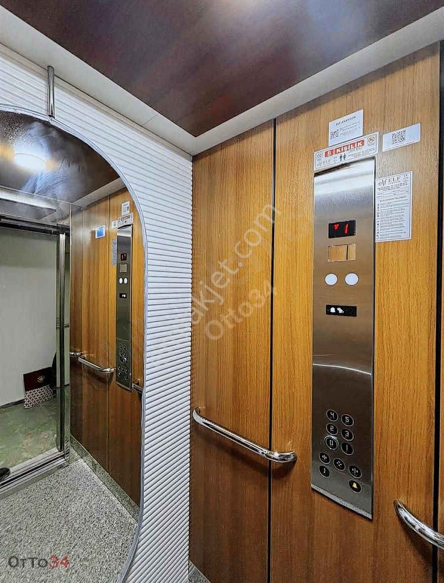 Avcılar Marmara Caddesi'nde 400m² Kiralık Tek Kat İş Yeri - Görsel 16