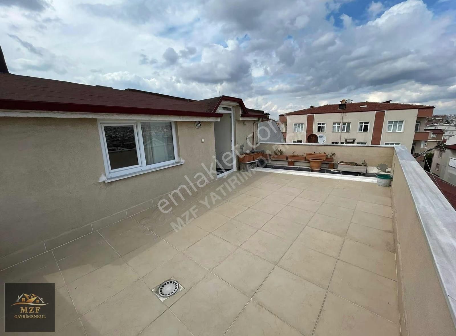 Cadde Üzeri Geniş 4+1 Üst Dubleks Daire - Görsel 15