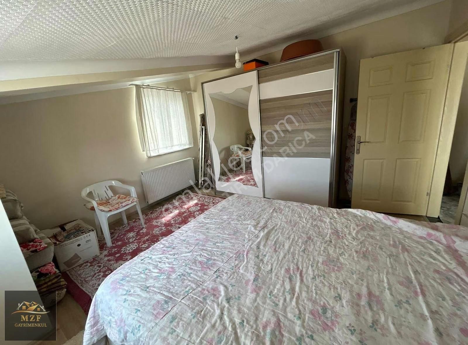 Cadde Üzeri Geniş 4+1 Üst Dubleks Daire - Görsel 4