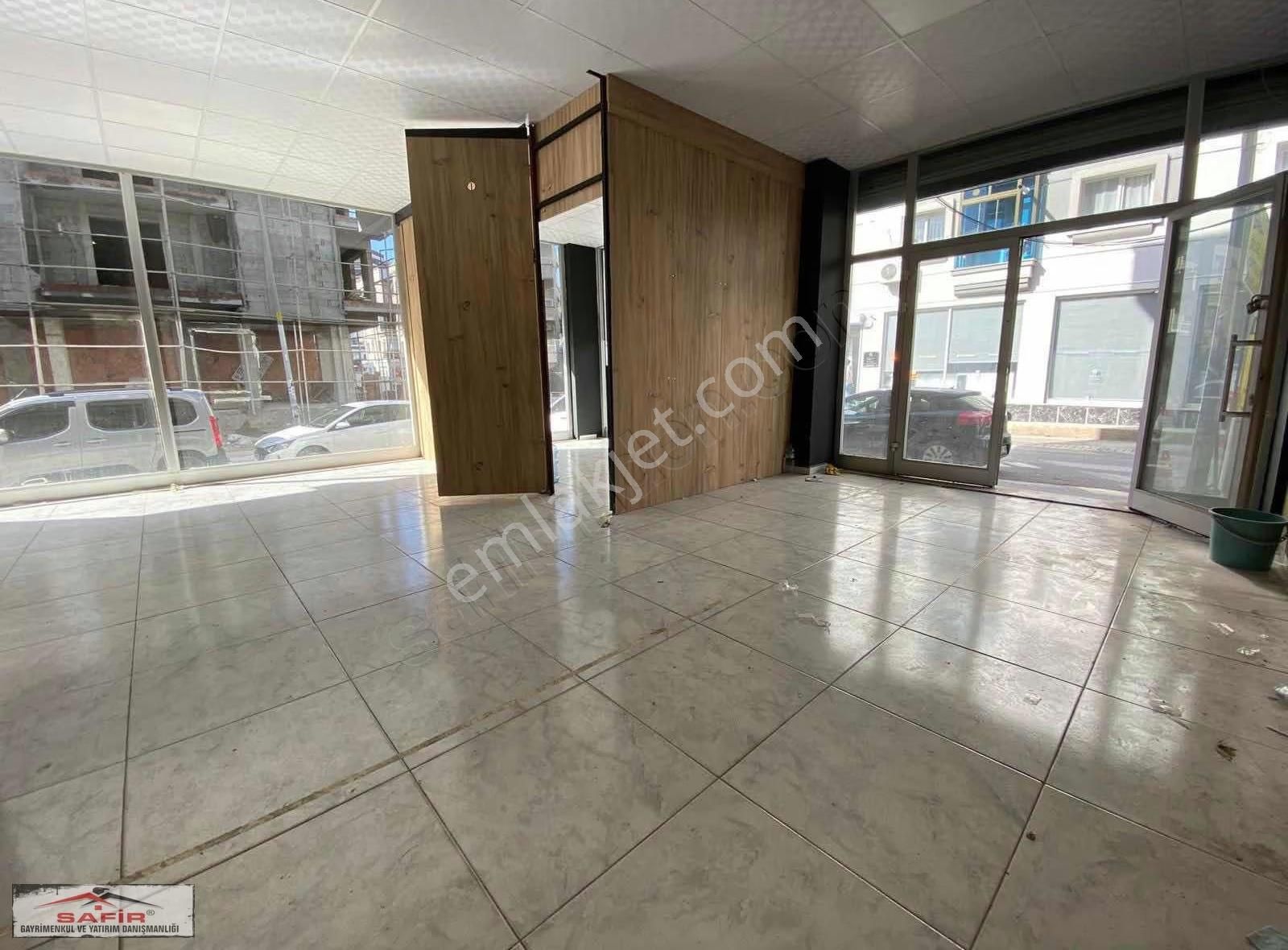 Safir'den Emsalsiz 240 M2 İşyeri