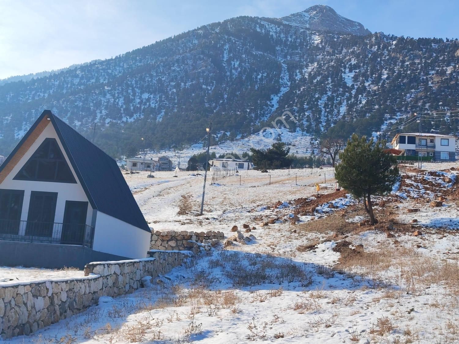 Kar Emlaktan Yenikonacık Bozkırlı Mevkiinde 365 M2 Satılık Arsa - Görsel 2