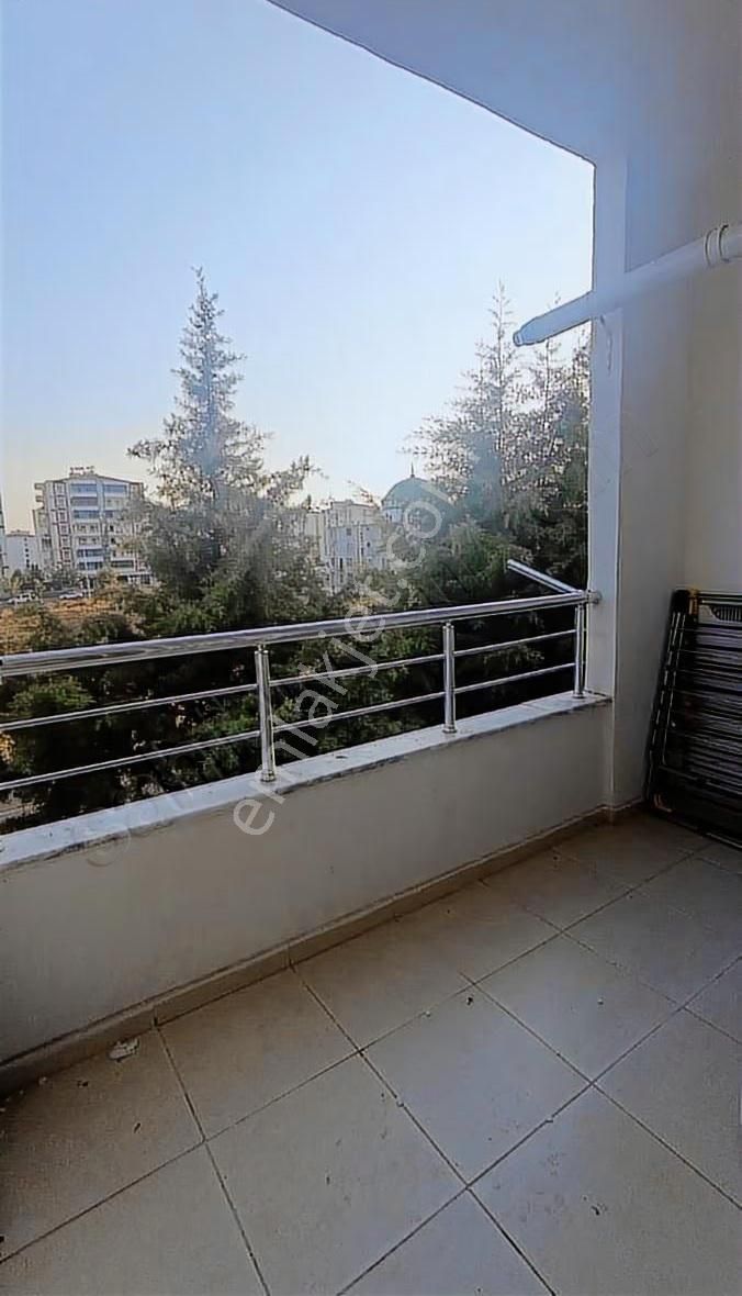 Karen Emlak Tan Bağcilarda Zana Düğün Salon Arkasında 3480 Bin - Görsel 16