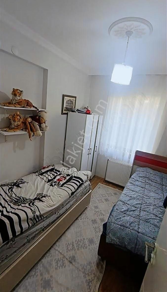 Karen Emlak Tan Bağcilarda Zana Düğün Salon Arkasında 3480 Bin - Görsel 19