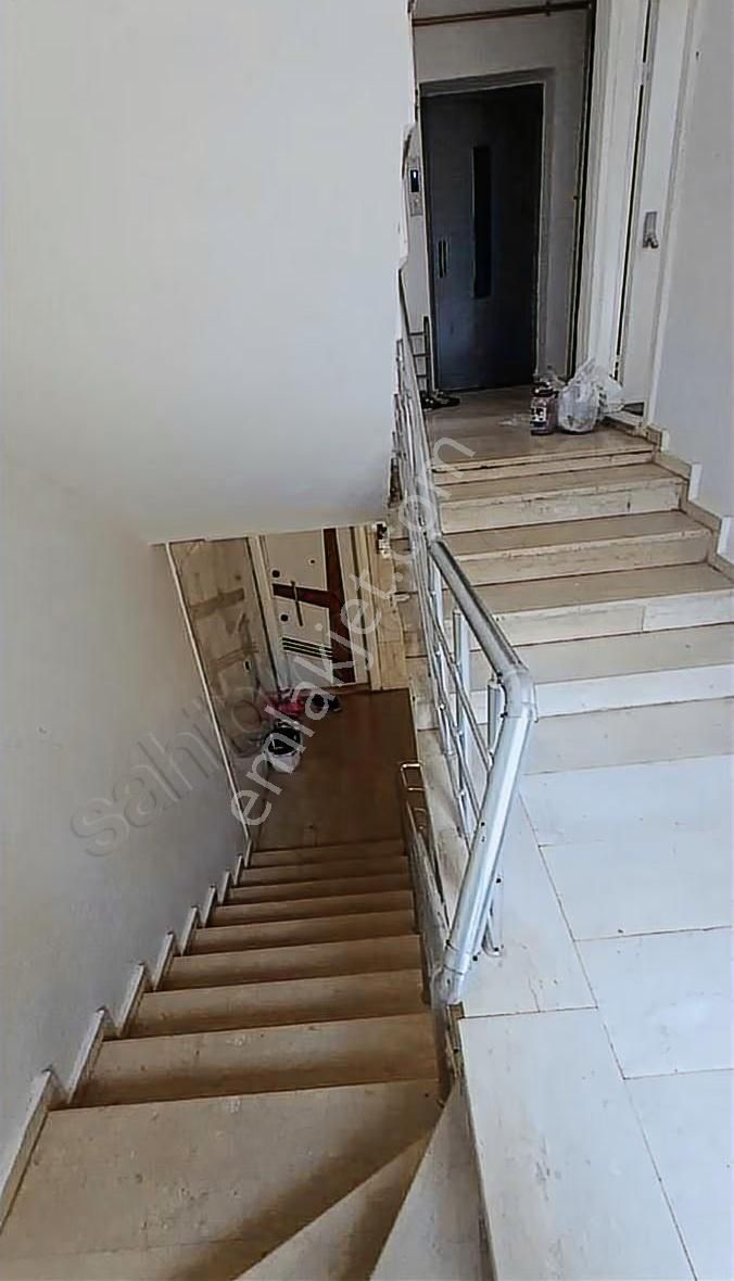 Karen Emlak Tan Bağcilarda Zana Düğün Salon Arkasında 3480 Bin - Görsel 15