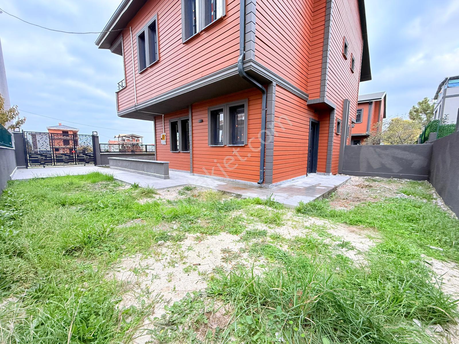 Demireller- Müstakil Merkezde Ful Deniz Manzaralı Yazlık - Görsel 25