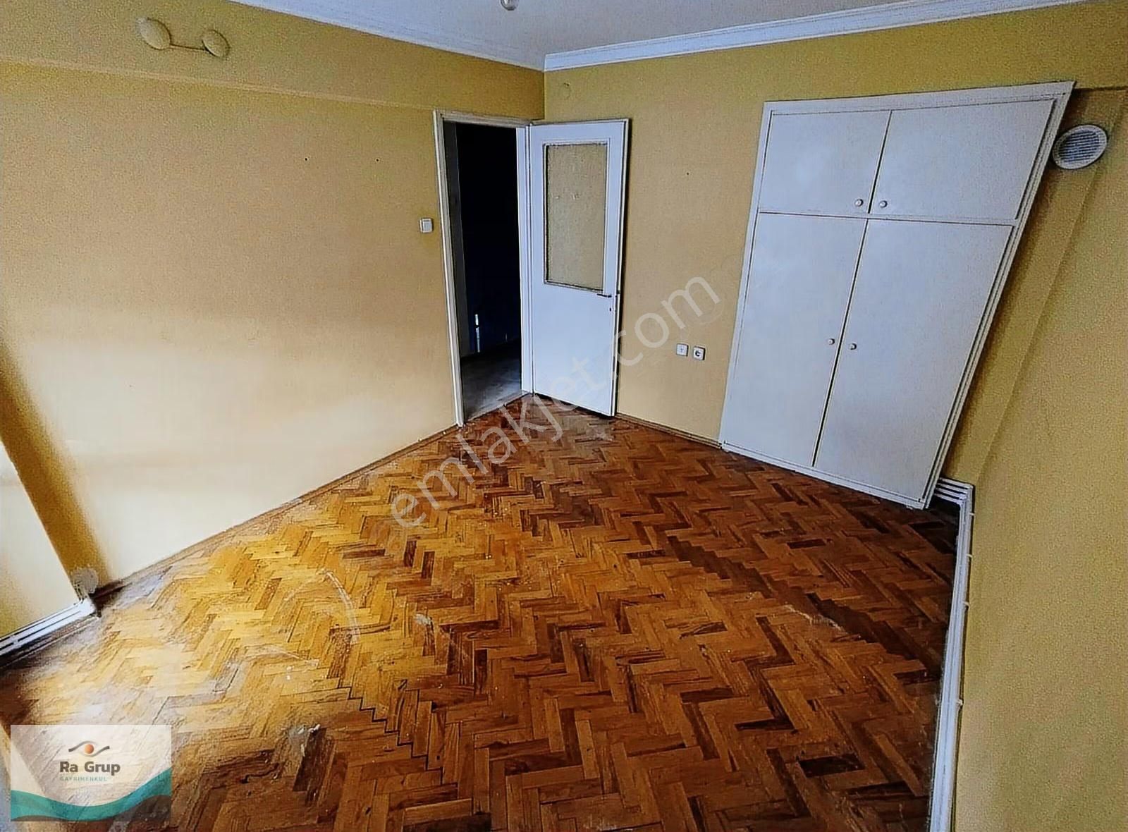Karşıyaka Rüştü Şardağ Caddesinde Doğalgazlı 3+1 Dubleks Kiralık - Görsel 5