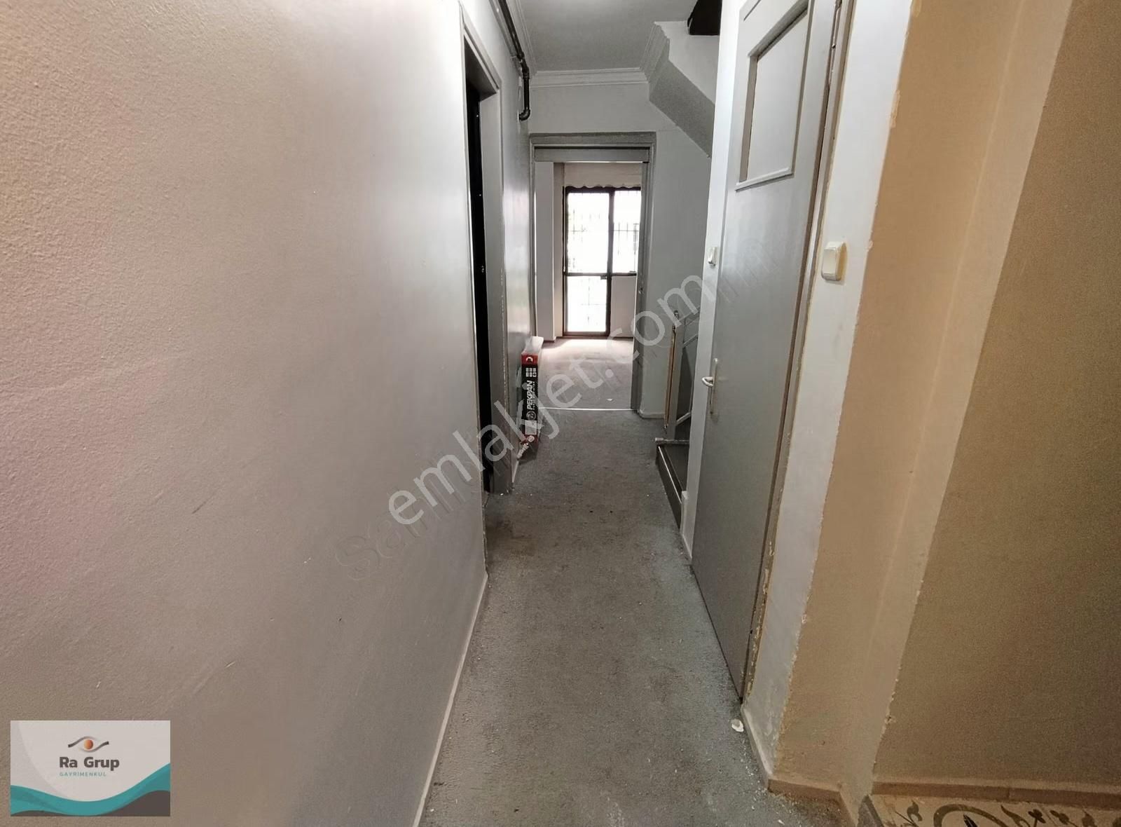 Karşıyaka Rüştü Şardağ Caddesinde Doğalgazlı 3+1 Dubleks Kiralık - Görsel 7