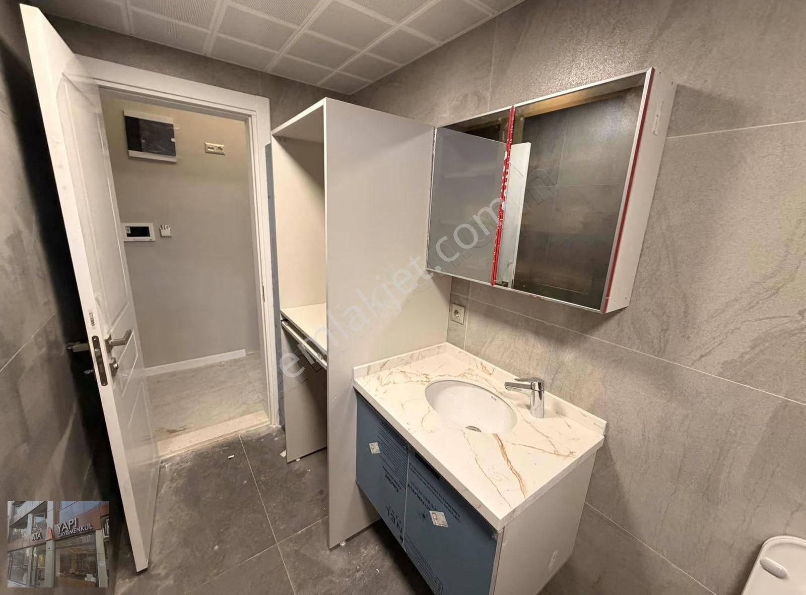 Ata Gayrimenkulden Fatihte Kapalı Mutfak Ön Cephe 2+1 - Görsel 15