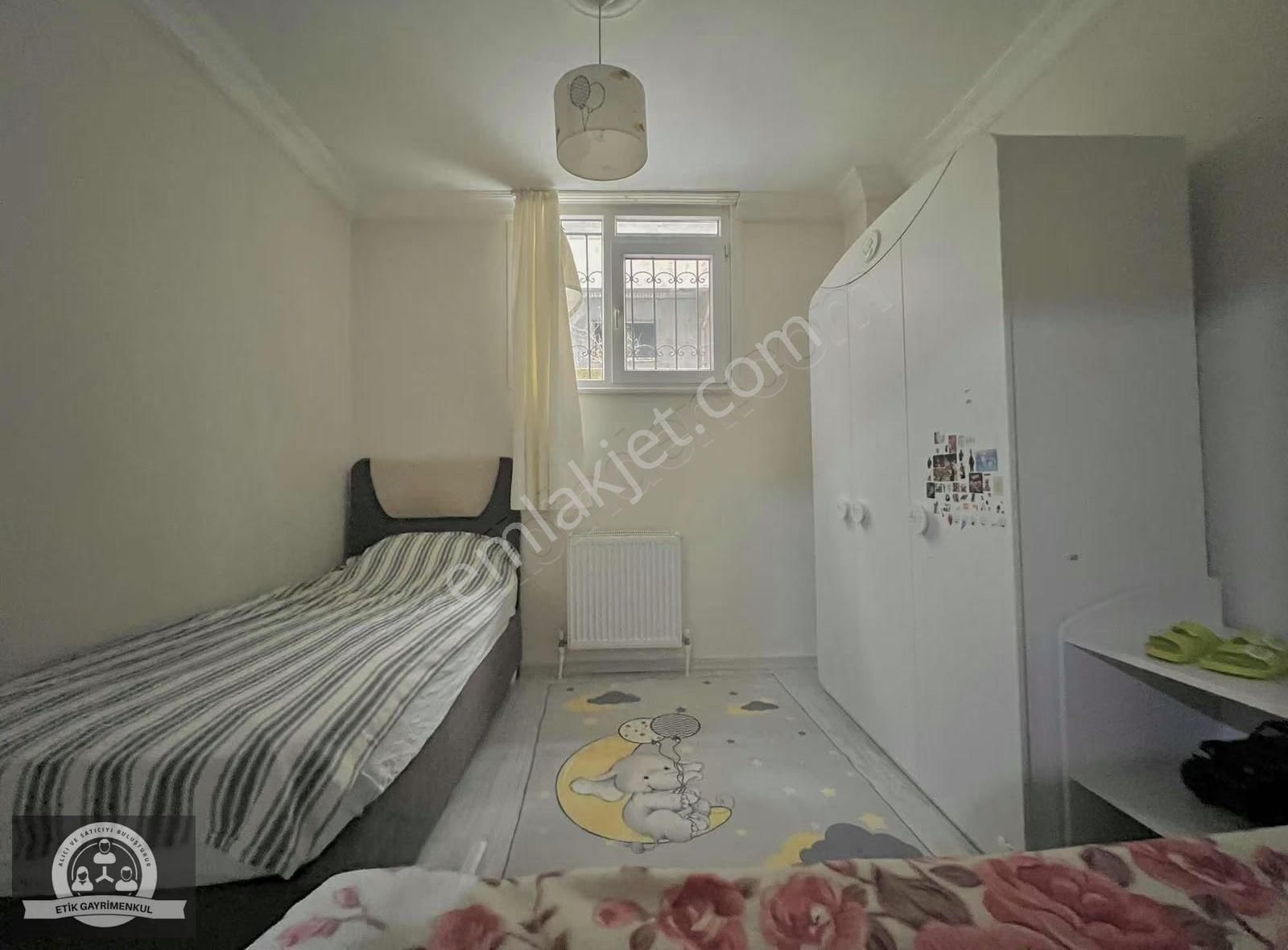 Eyüp Sultanda Satılık 3+1 Ters Dubleks 20.000 Tl Kiracılı - Görsel 20