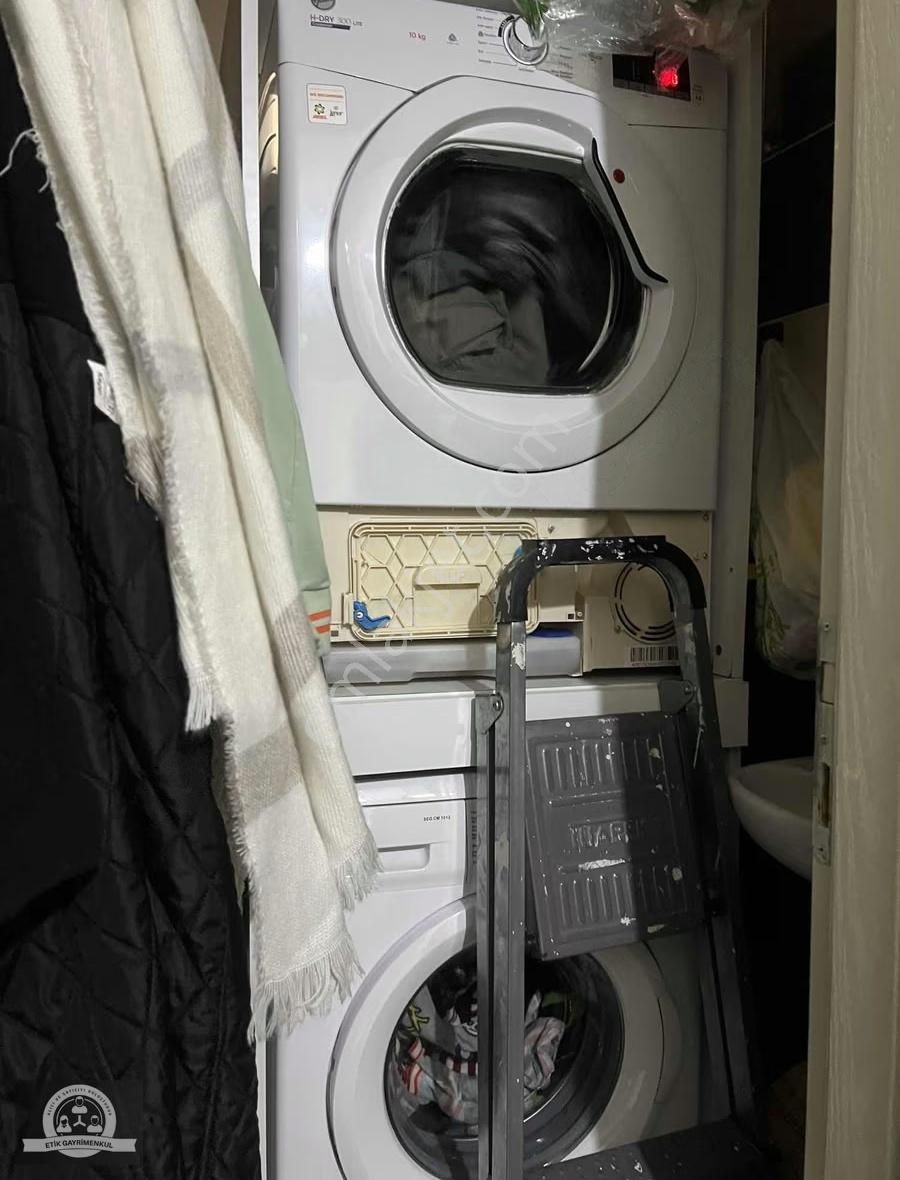Eyüp Sultanda Satılık 3+1 Ters Dubleks 20.000 Tl Kiracılı