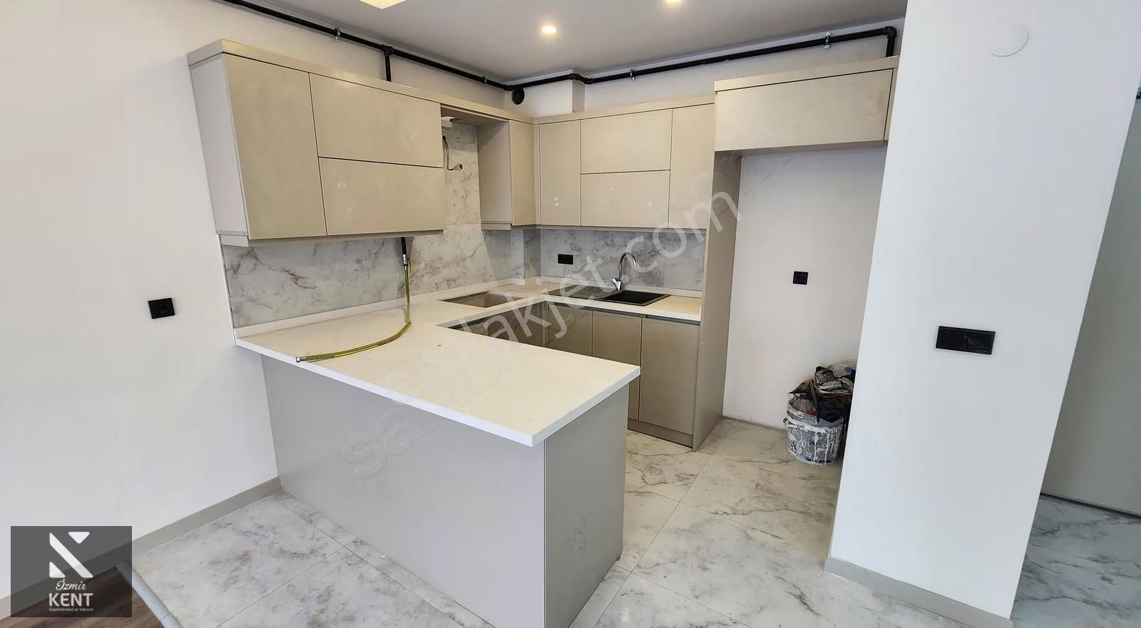 Kemalpaşa Ulucak Satılık Havuzlu Site İçi Hazır 2+1 Lüks Daire - Görsel 19