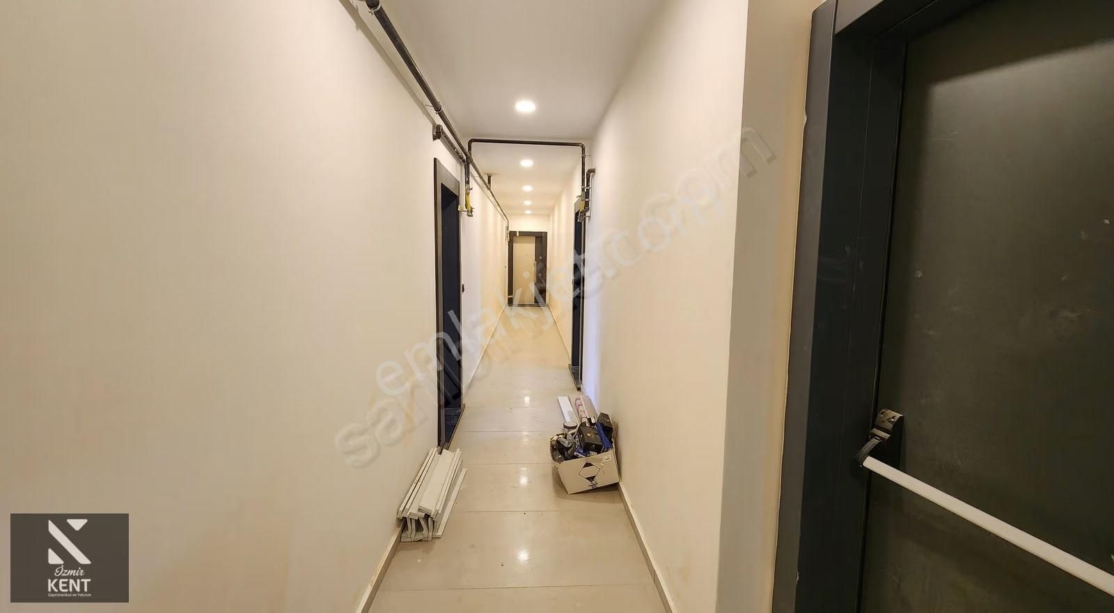 Kemalpaşa Ulucak Satılık Havuzlu Site İçi Hazır 2+1 Lüks Daire - Görsel 10