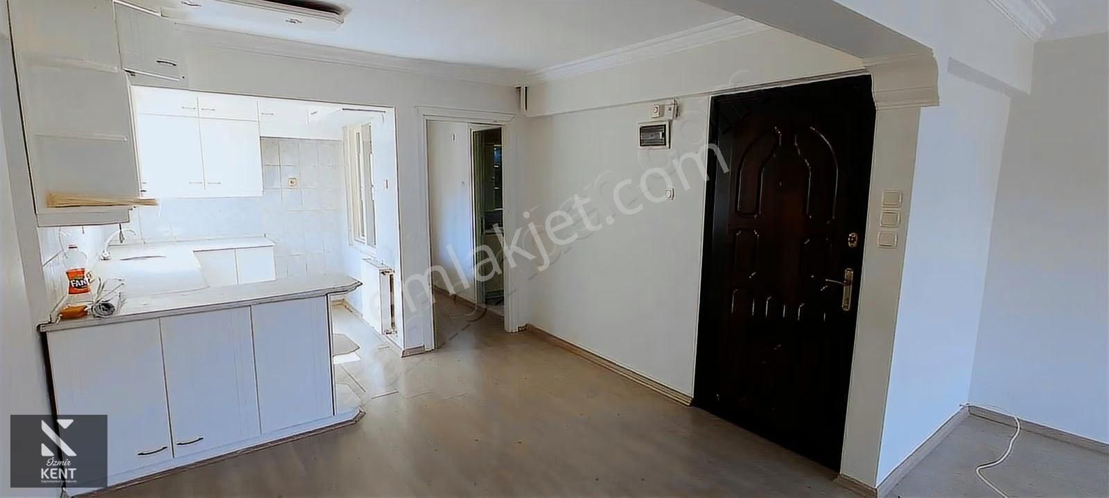 Balçova Fevzi Çakmak Mahallesi Kiralık Daire 2+1 Jeotermalli - Görsel 30