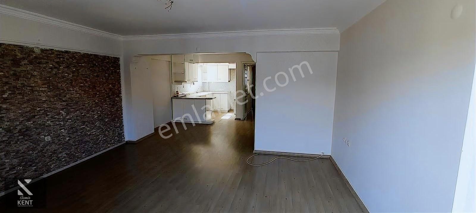 Balçova Fevzi Çakmak Mahallesi Kiralık Daire 2+1 Jeotermalli - Görsel 7