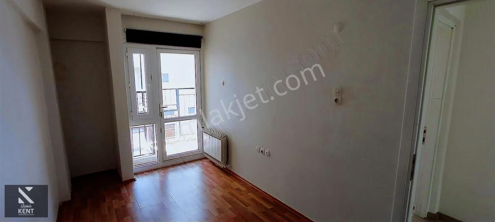 Balçova Fevzi Çakmak Mahallesi Kiralık Daire 2+1 Jeotermalli - Görsel 4