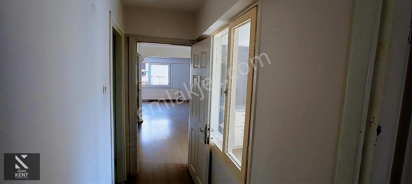 Balçova Fevzi Çakmak Mahallesi Kiralık Daire 2+1 Jeotermalli - Görsel 25