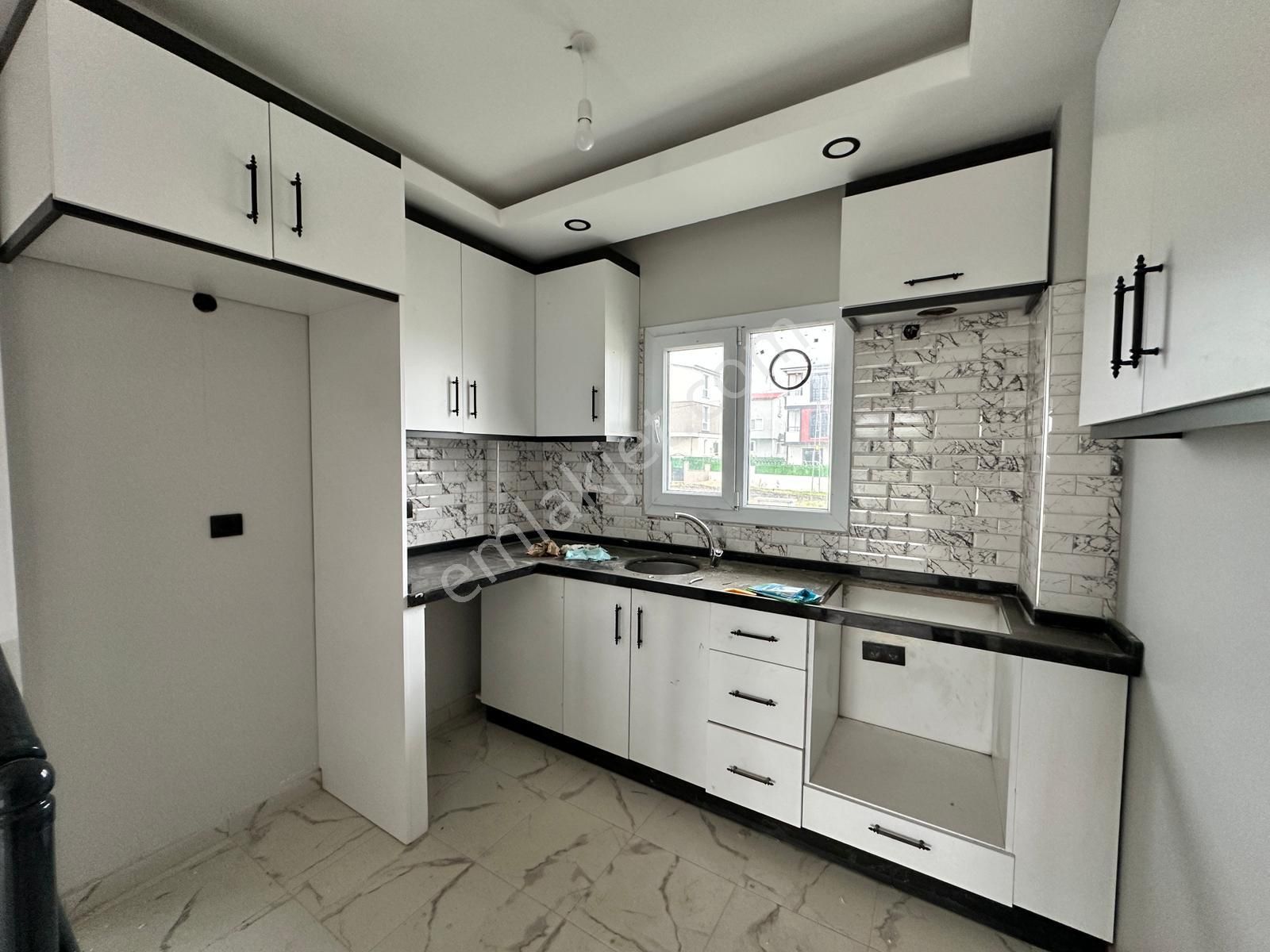 Demireller- Denize Yürüme Mesafesinde Müstakil Villa - Görsel 20