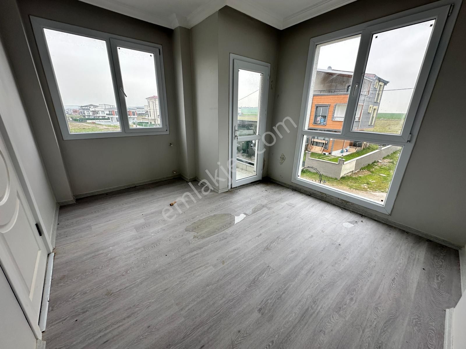 Demireller- Denize Yürüme Mesafesinde Müstakil Villa - Görsel 7