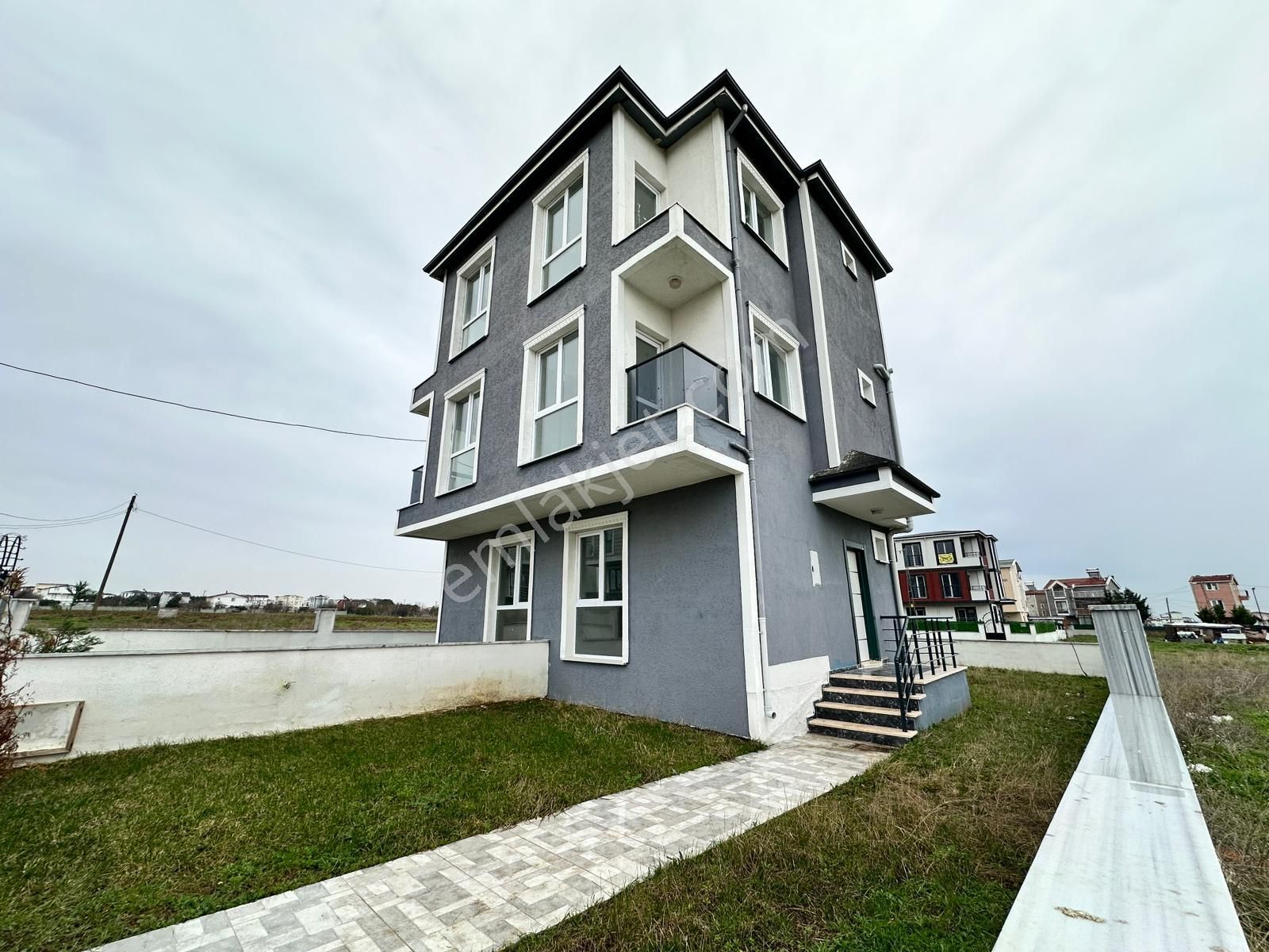 Demireller- Denize Yürüme Mesafesinde Müstakil Villa - Görsel 16