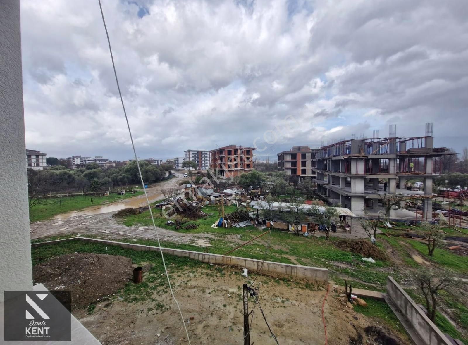 Kemalpaşa M. Akif Ersoy 3+1 Satılık 120 M2 Ara Kat Sıfır Daire - Görsel 23