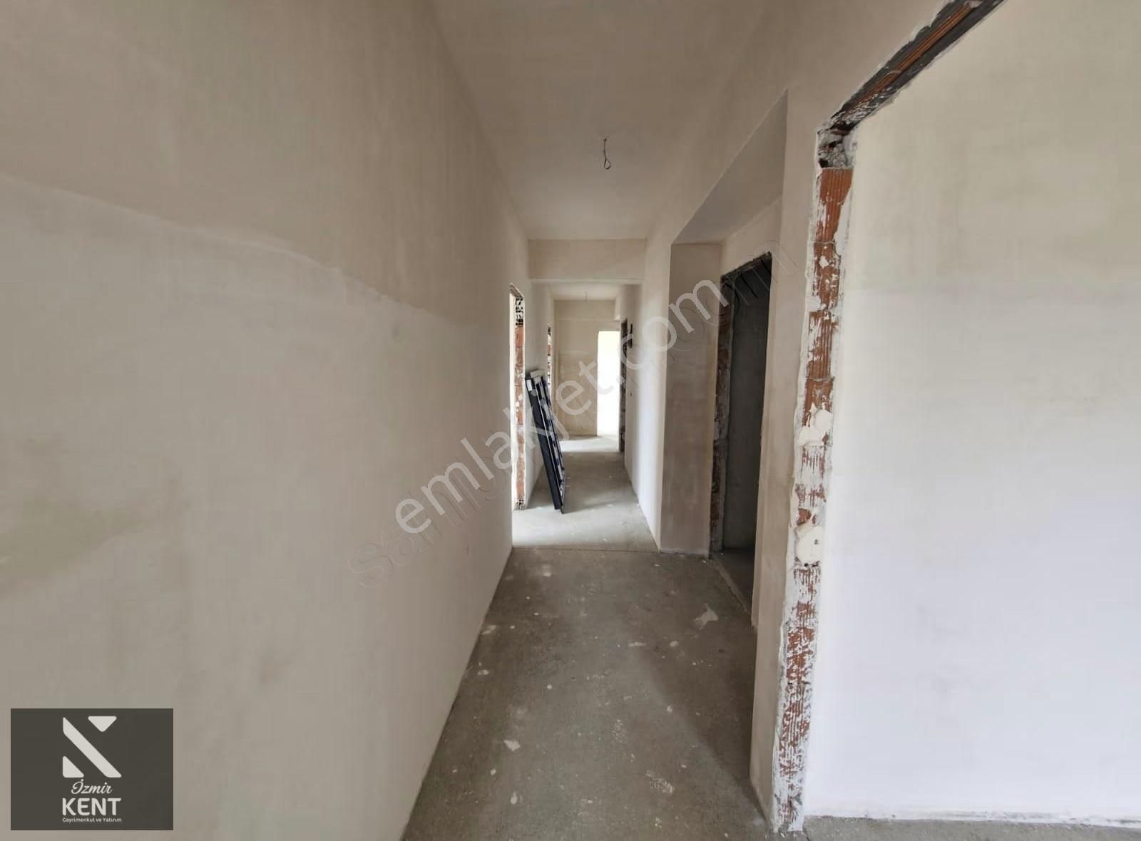 Kemalpaşa M. Akif Ersoy 3+1 Satılık 120 M2 Ara Kat Sıfır Daire - Görsel 2