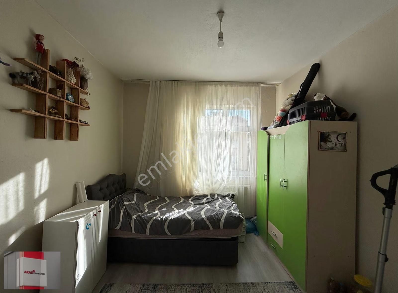 Sancak Mahallesinde Kocakonutlar Semti Ara Kat Bakımlı 3+1 Daire - Görsel 6