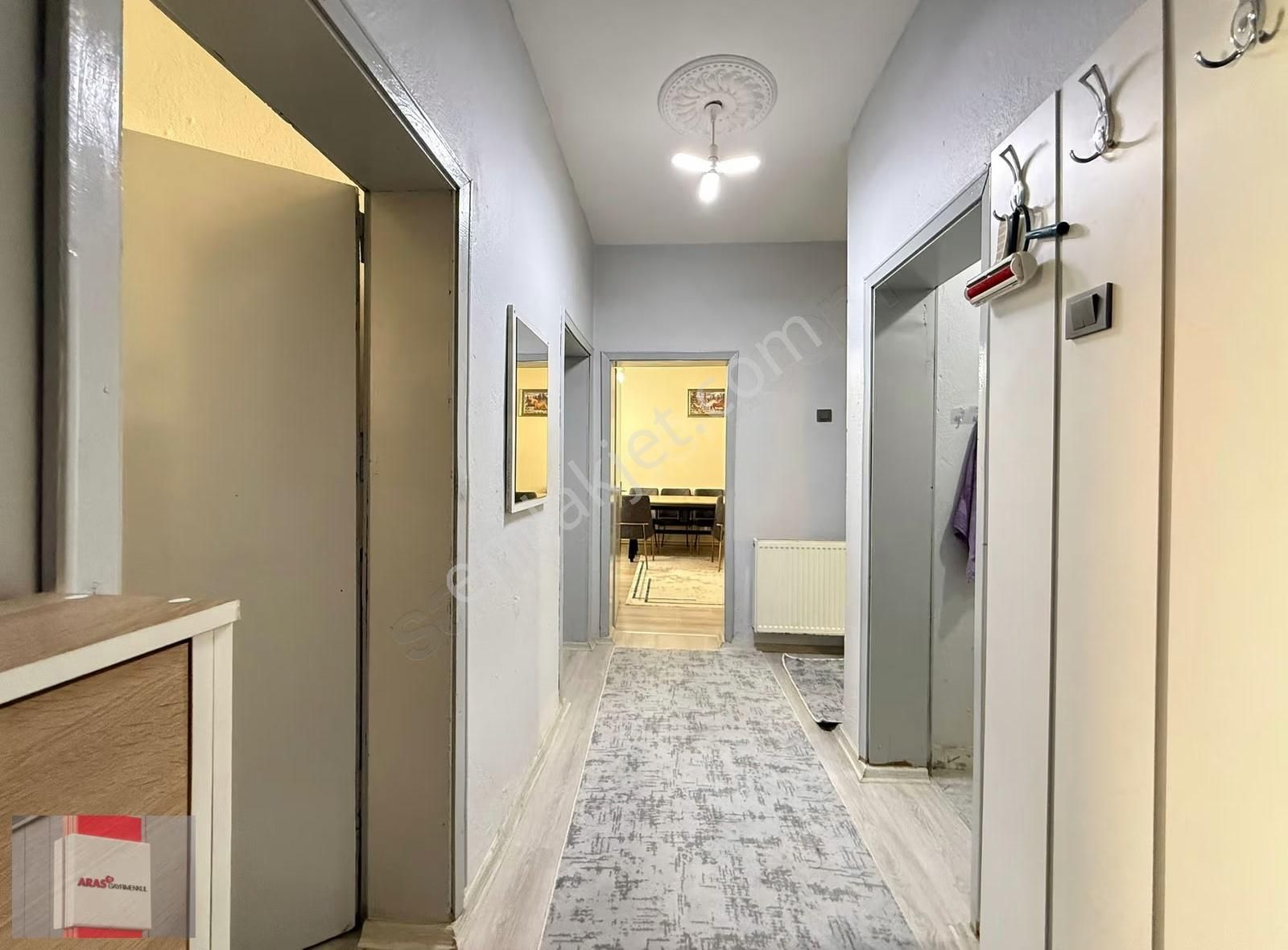 Sancak Mahallesinde Kocakonutlar Semti Ara Kat Bakımlı 3+1 Daire - Görsel 5