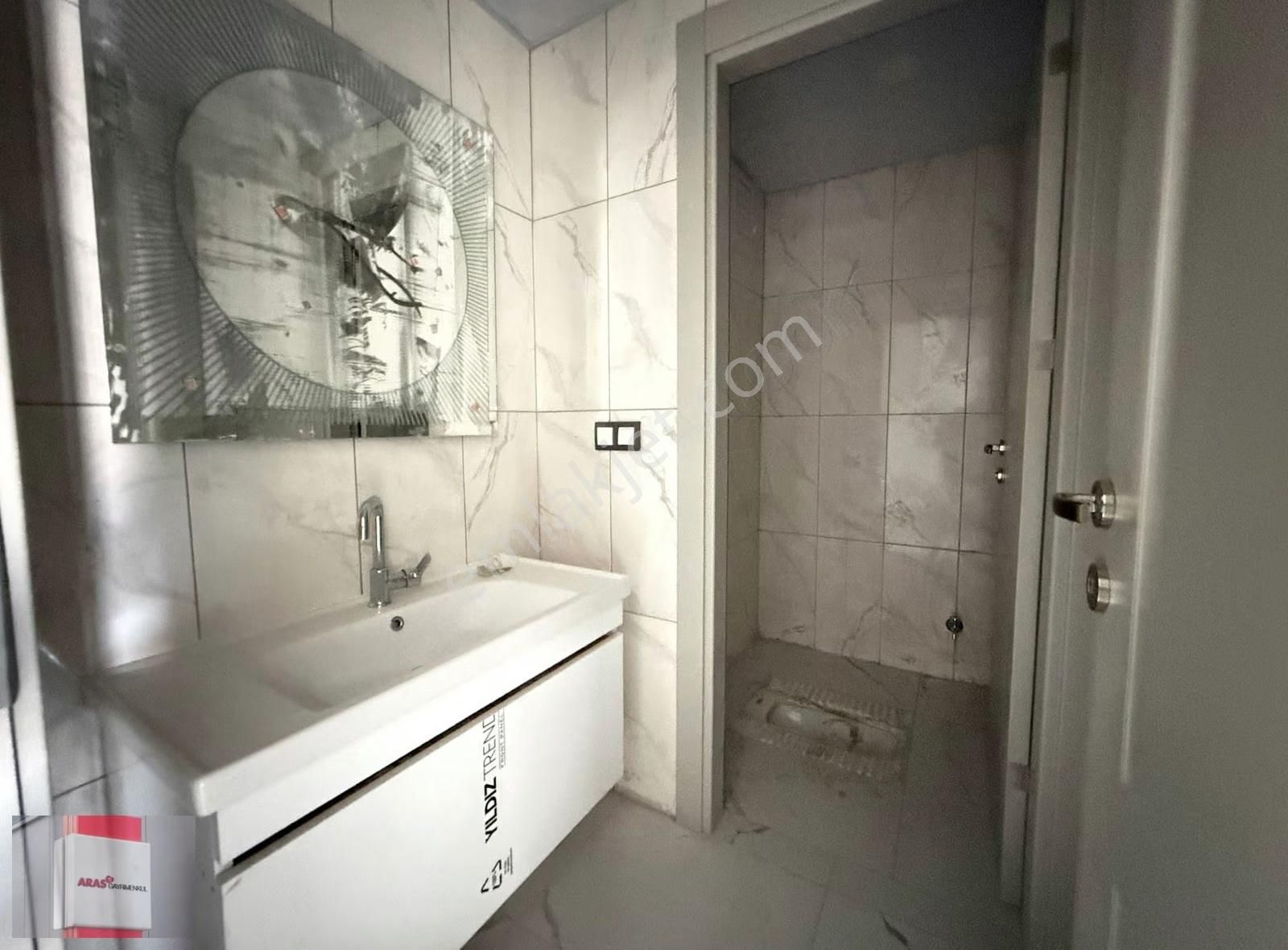 Aras Gyo Vuslat Konutları Hacıveys Zade Mah.site İçi 3+1 Ara Kat - Görsel 9