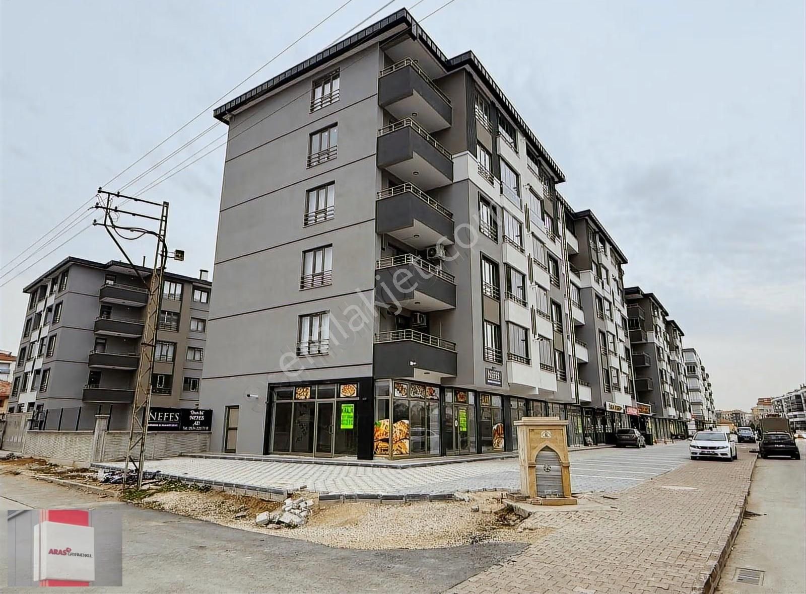 Aras Gyo Vuslat Konutları Hacıveys Zade Mah.site İçi 3+1 Ara Kat - Görsel 25