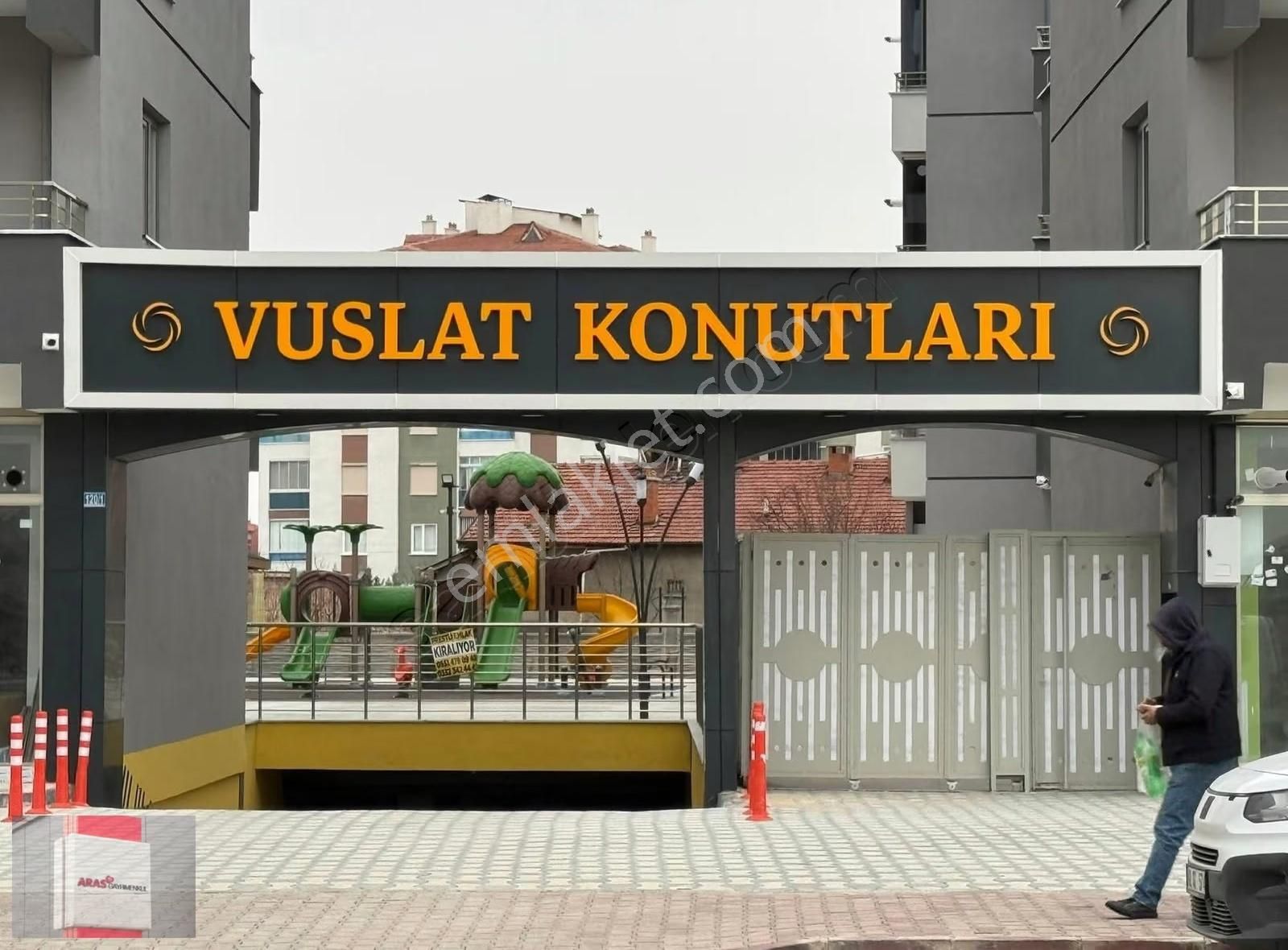 Aras Gyo Vuslat Konutları Hacıveys Zade Mah.site İçi 3+1 Ara Kat - Görsel 21