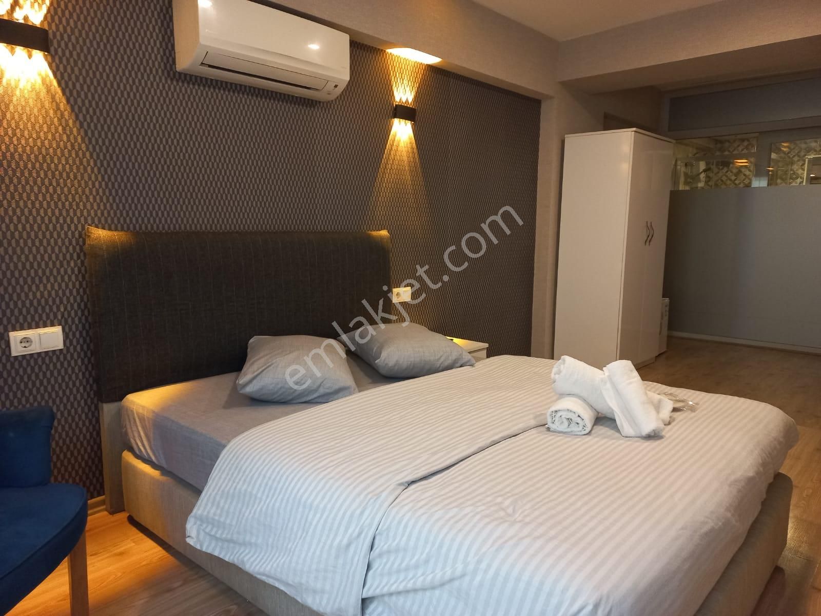 Karşıyaka Çarşıda 1+0 Kiralık Daire Merkezi Konum