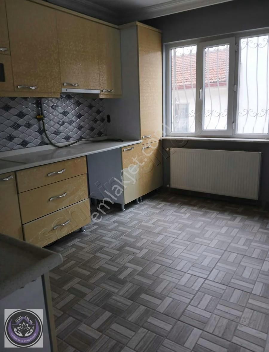 Balıkesir Cengiz Topel Cadde Yakını 2+1 Kiralık Daire - Görsel 2