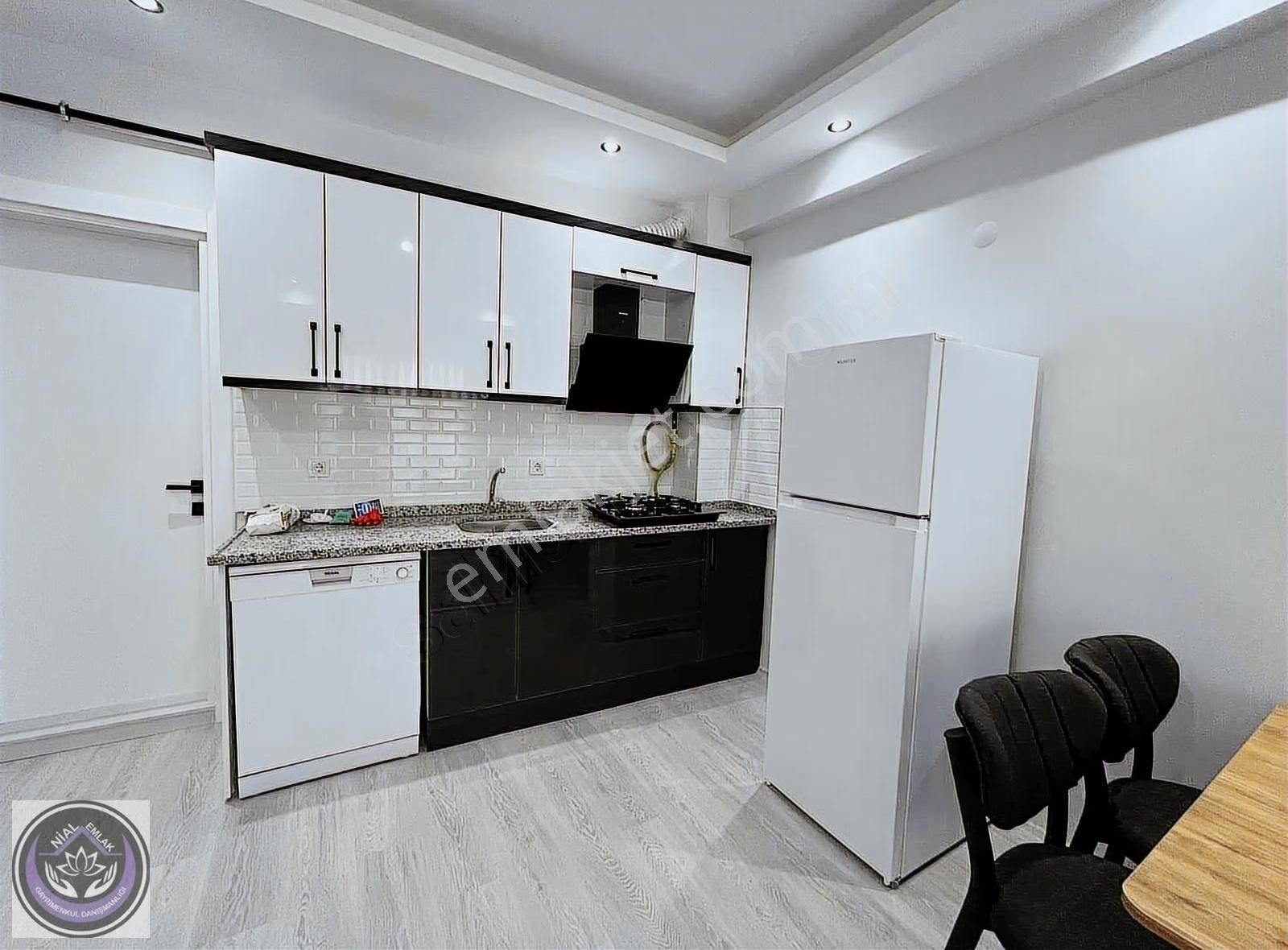 Balıkesir Soma Caddesi Üzeri Sıfır Eşyalı 1+1 Kiralık Daire - Görsel 9