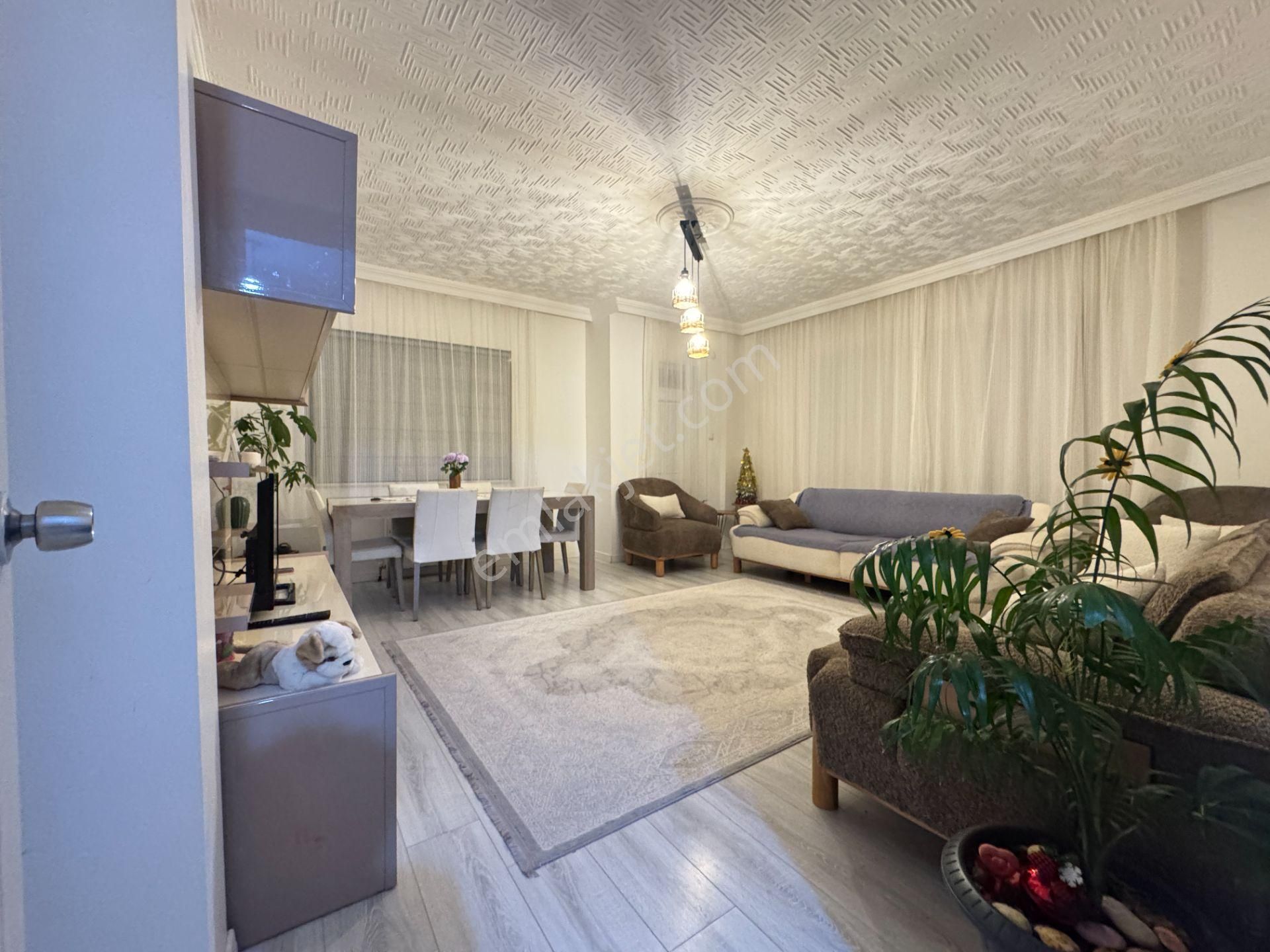 Pursaklar Mehmet Zengin Emlak'tan Yüksek Giriş Kat 2+1 Yapılı Masrafsız Daire - Görsel 6