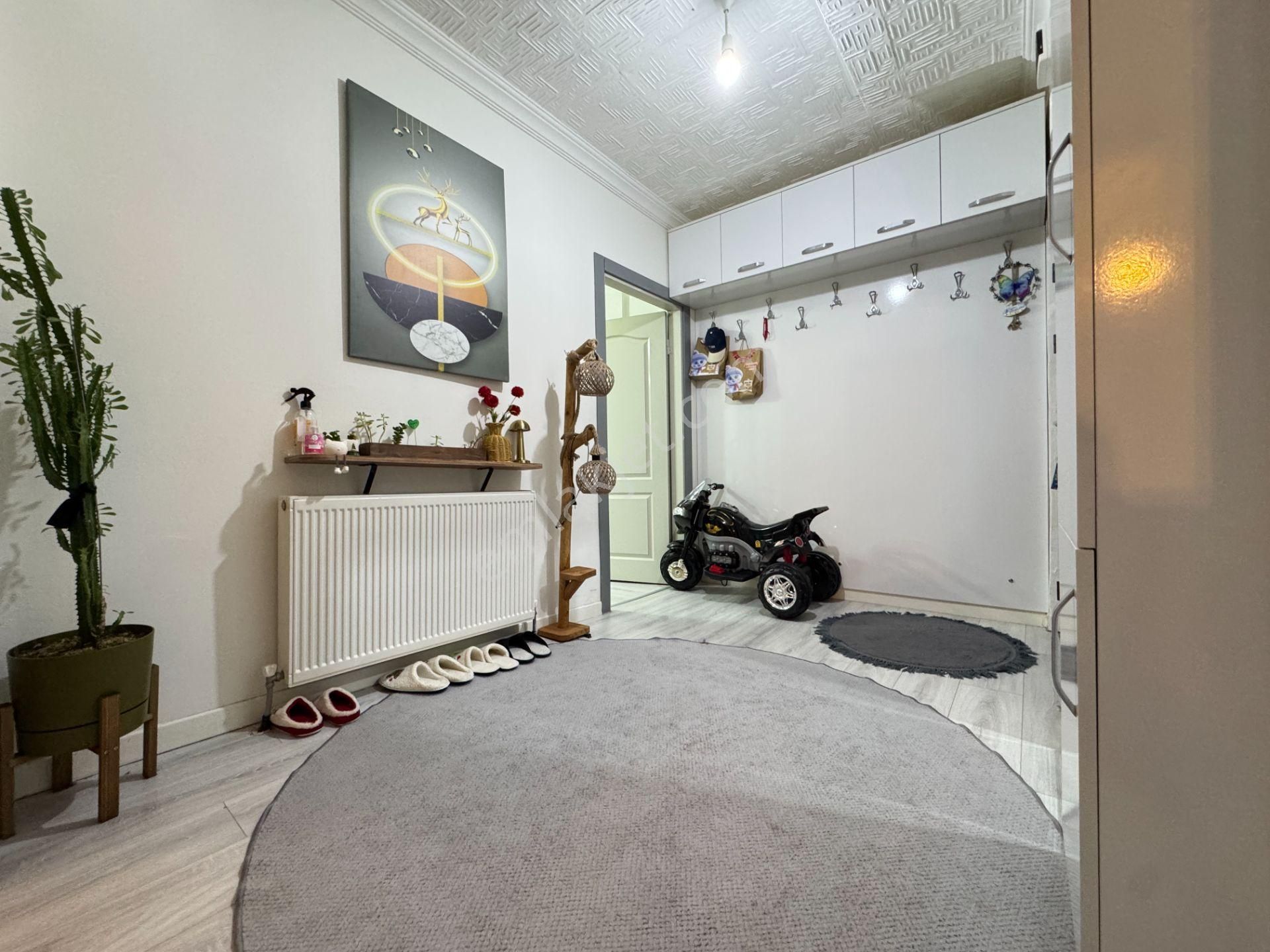 Pursaklar Mehmet Zengin Emlak'tan Yüksek Giriş Kat 2+1 Yapılı Masrafsız Daire - Görsel 17