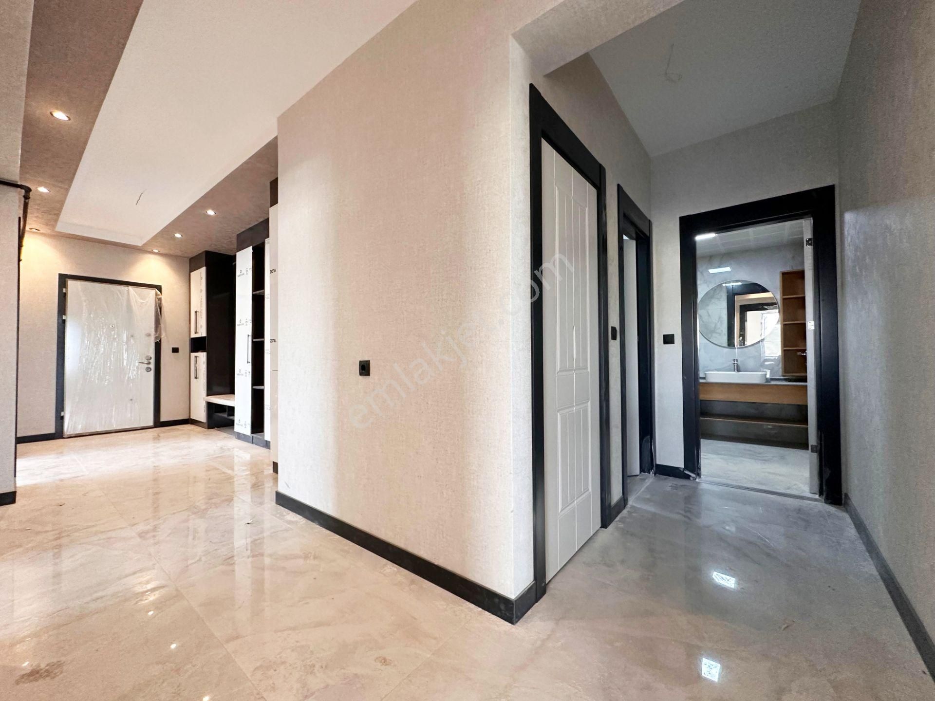 Pursaklar Mehmet Zengin Emlak'tan Fatih Mah. Protokol Yolu Yakını Lutra Lüks Sitede 5.kat 4+1 Daire - Görsel 40