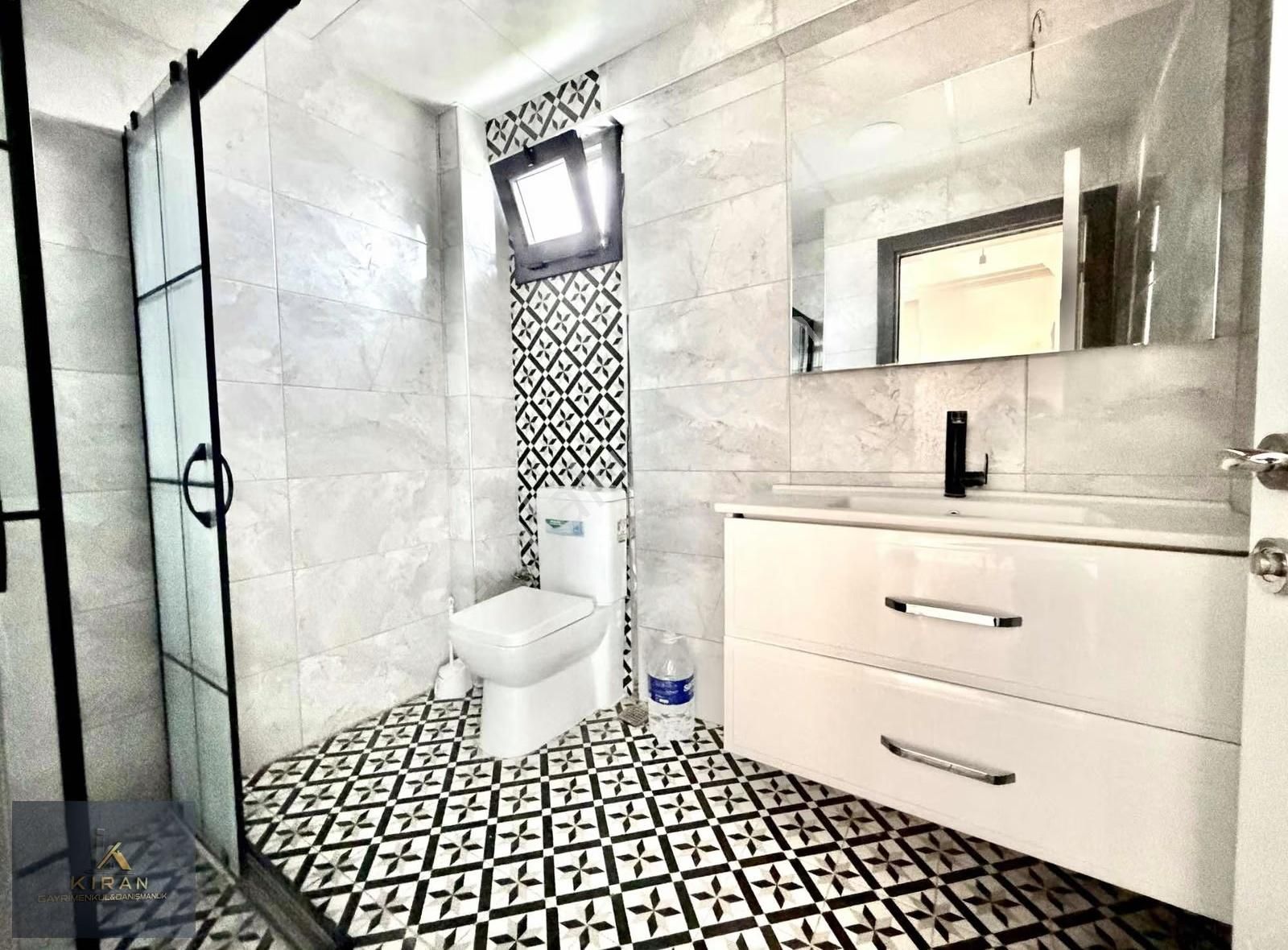 Yenişakran Mah. Satılık 2+1 Geniş Bahçeli Denize Yakın Villa - Görsel 12