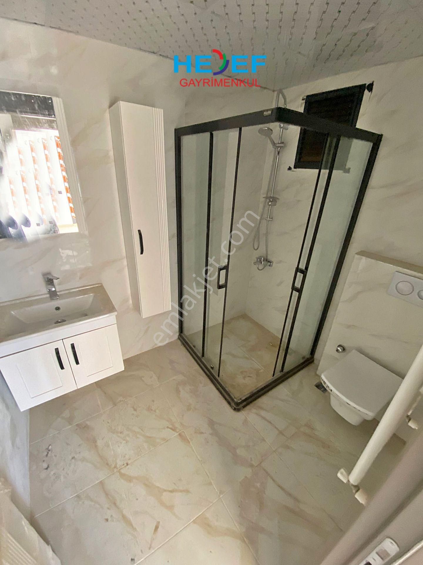 Hedef'ten Eski Mezitli'de Site İçerisinde Bağımsız Mutfaklı 2+1 - Görsel 13