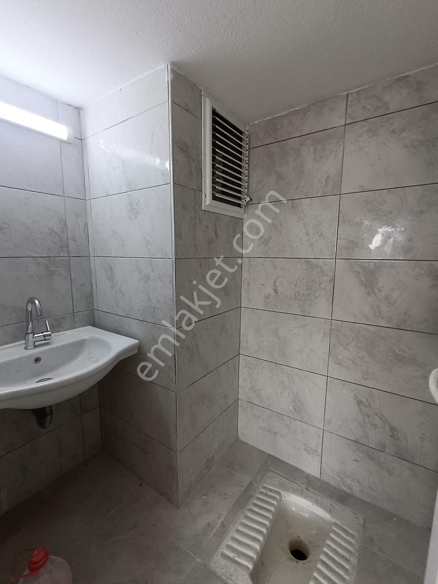 Güzelyalı Mah. T. Özala Yürüme Mesafesinde 3+1 Kapalı Mutfak+doğalgazlı+ankastreli+kiralık Daire - Görsel 25