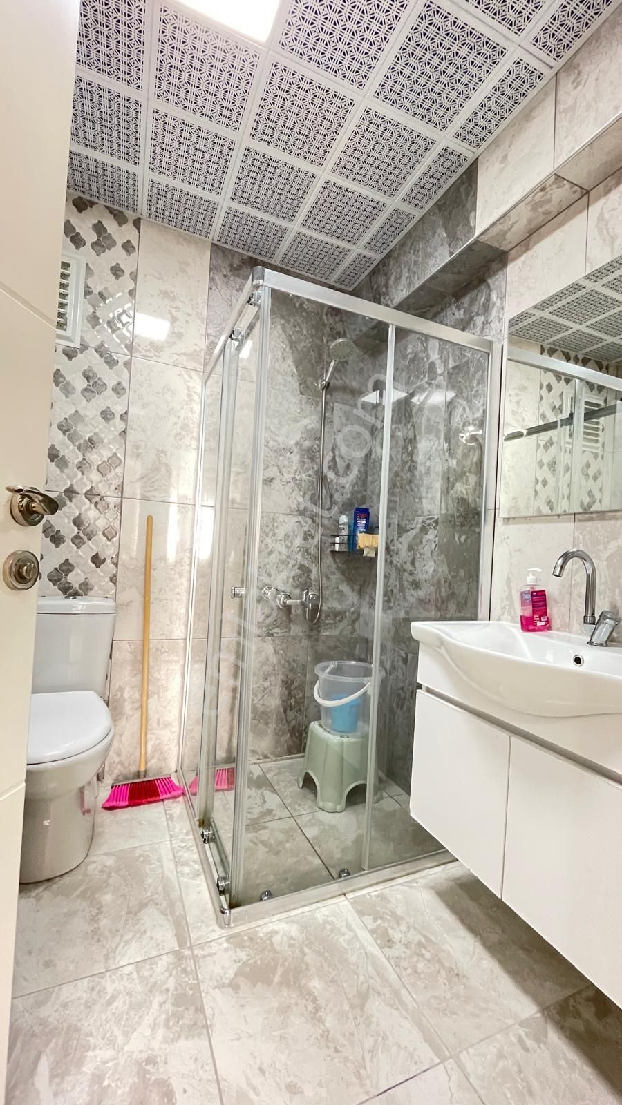 Pursaklar Saray Mehmet Zengin Emlak'tan Otoparklı 9.kat 3+1 Lüks Sitede Daire - Görsel 39