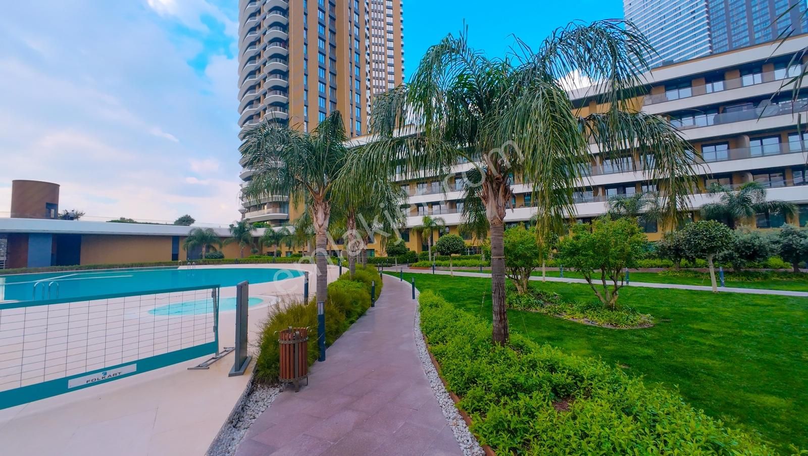 Folkart Vega'da Kısmi Deniz Manzaralı Eşyalı Balkonlu Rezidance - Görsel 34