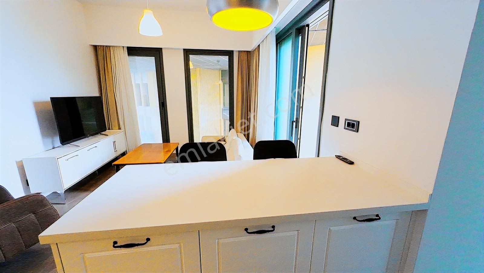 Folkart Vega'da Kısmi Deniz Manzaralı Eşyalı Balkonlu Rezidance - Görsel 35