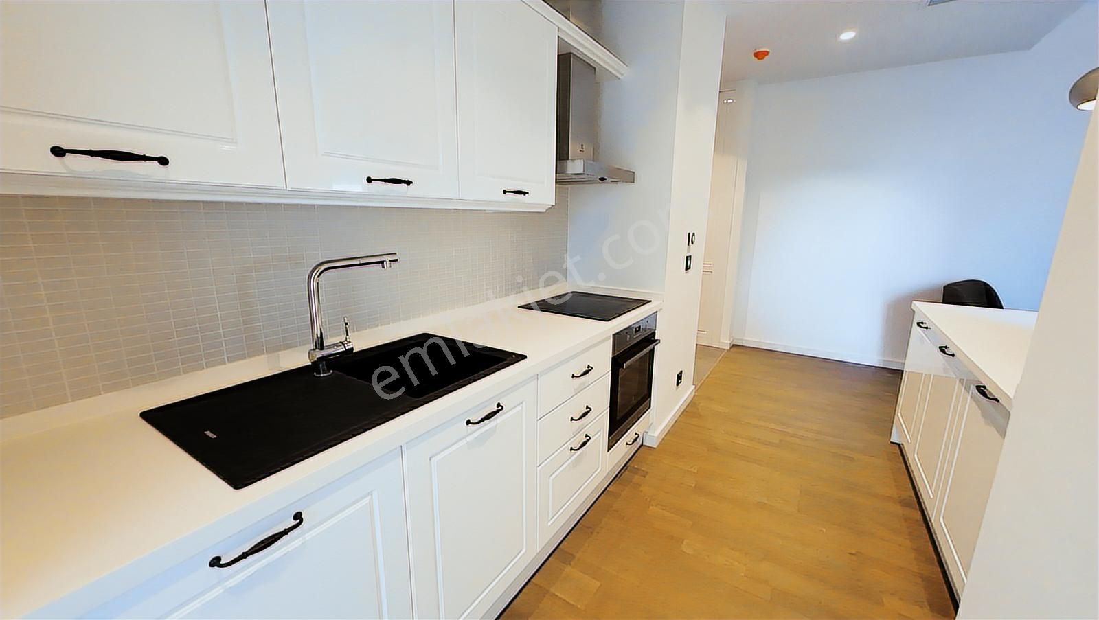 Folkart Vega'da Kısmi Deniz Manzaralı Eşyalı Balkonlu Rezidance - Görsel 33