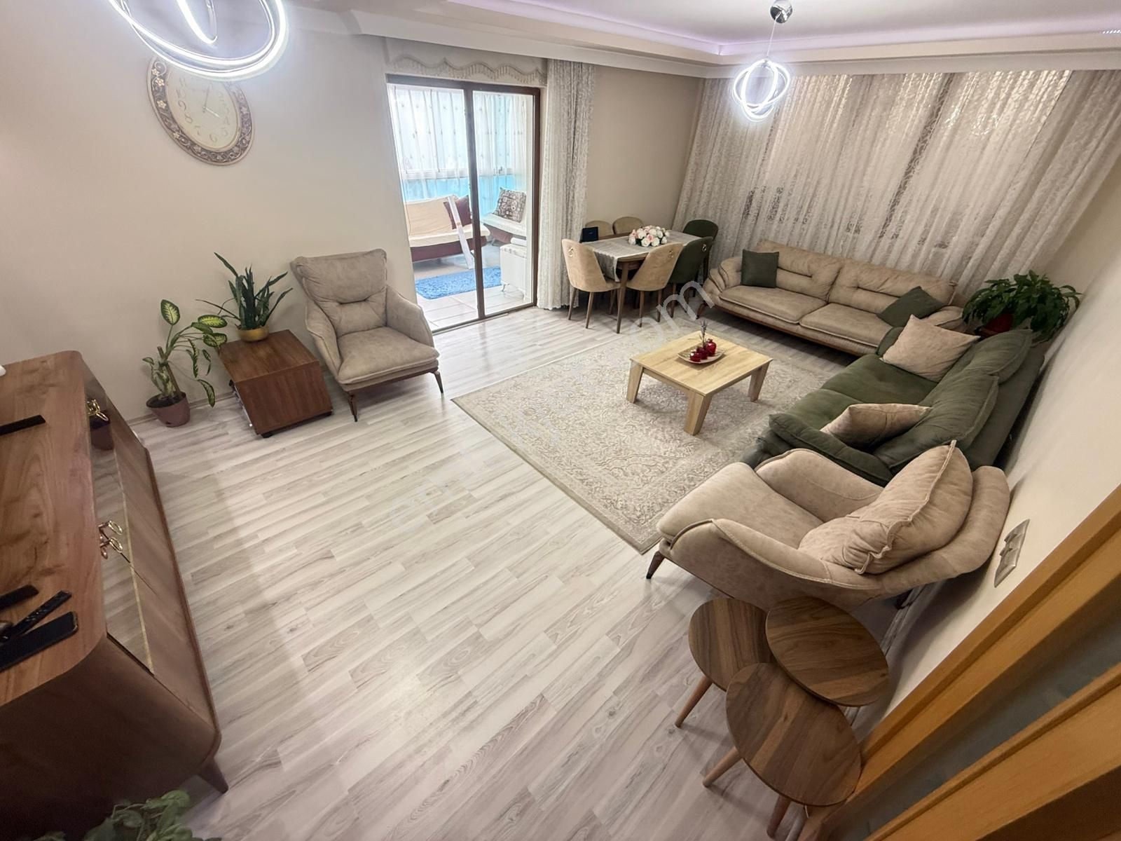 Pursaklar Mehmet Zengin Emlak'tan Otoparklı Çift Banyolu 1.kat 3+1 Lüks Sitede Daire - Görsel 6