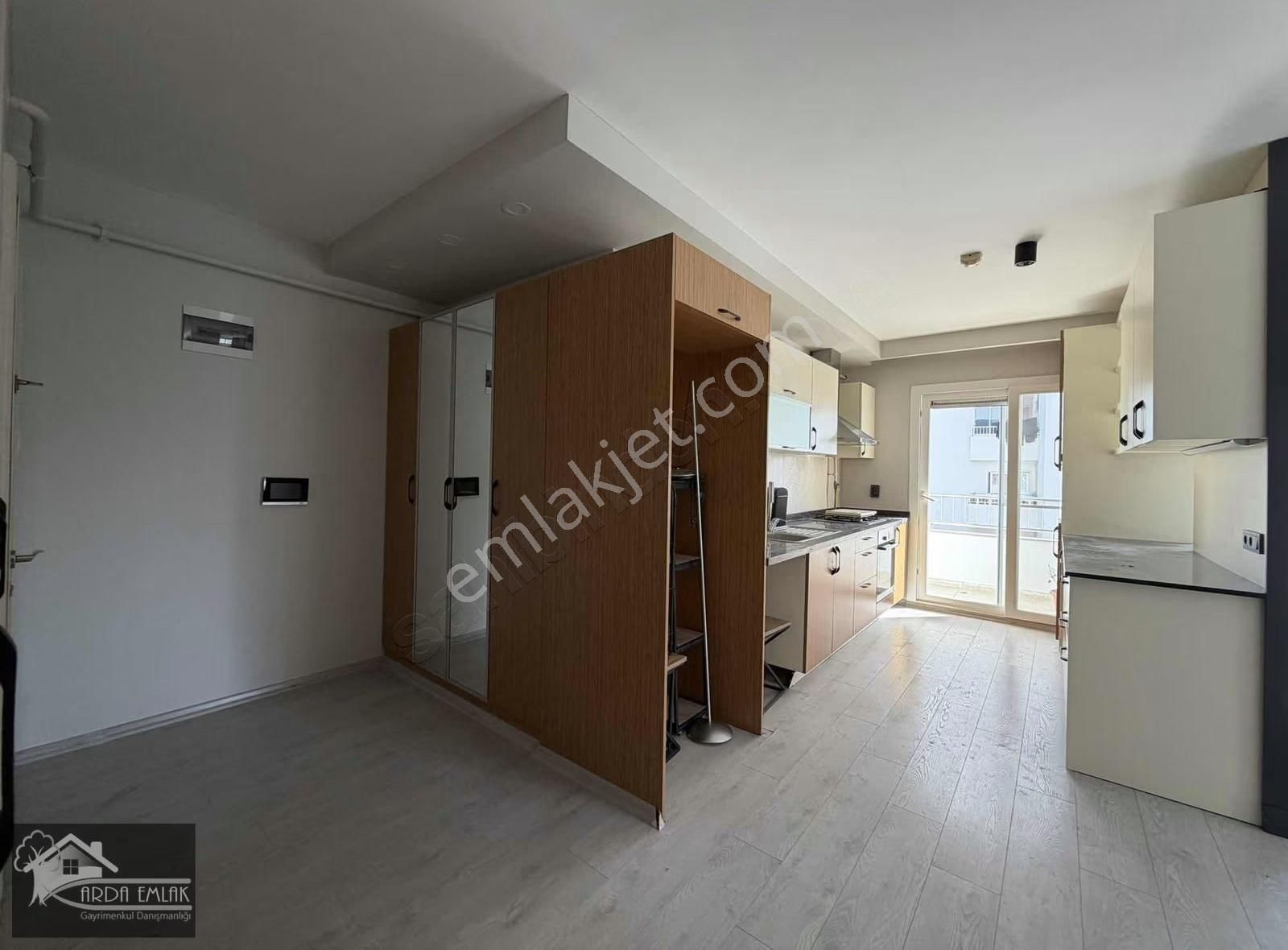 Mersın Yenişehir Batıkent Mah Site İçerisinde Kiralık 2+1 - Görsel 4